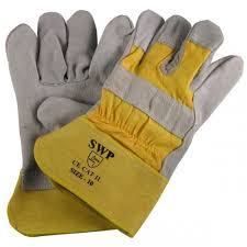 Heavy duty yellow rigger gloves